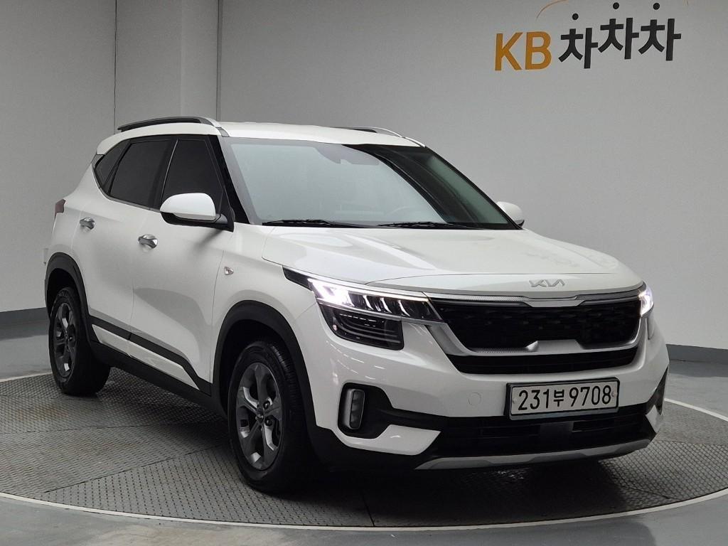 KIA Seltos - Vista 4