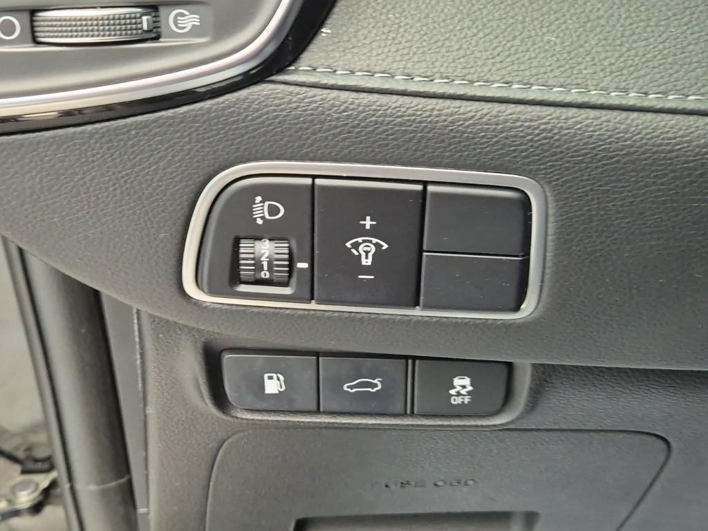 HYUNDAI Grandeur 2018 Negro - Importación desde Corea - HF Imports Iquique - Foto 17