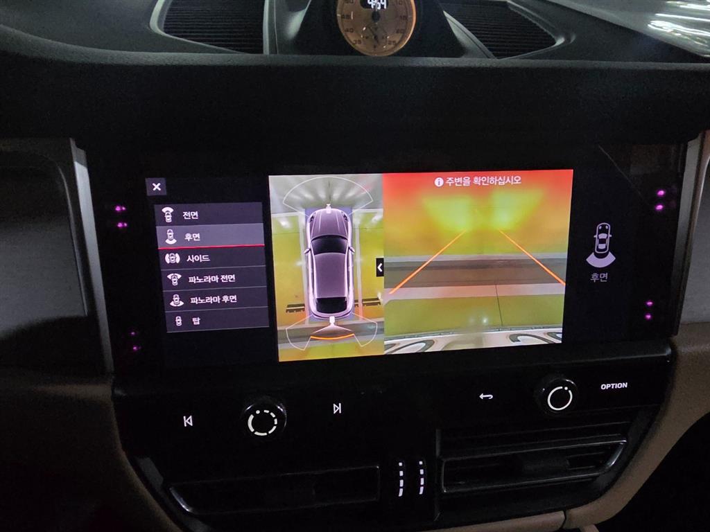 Porsche Macan 2023 Blanco - Importación desde Corea - HF Imports Iquique - Foto 15