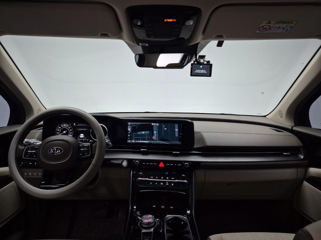 KIA Carnival - Vista 7