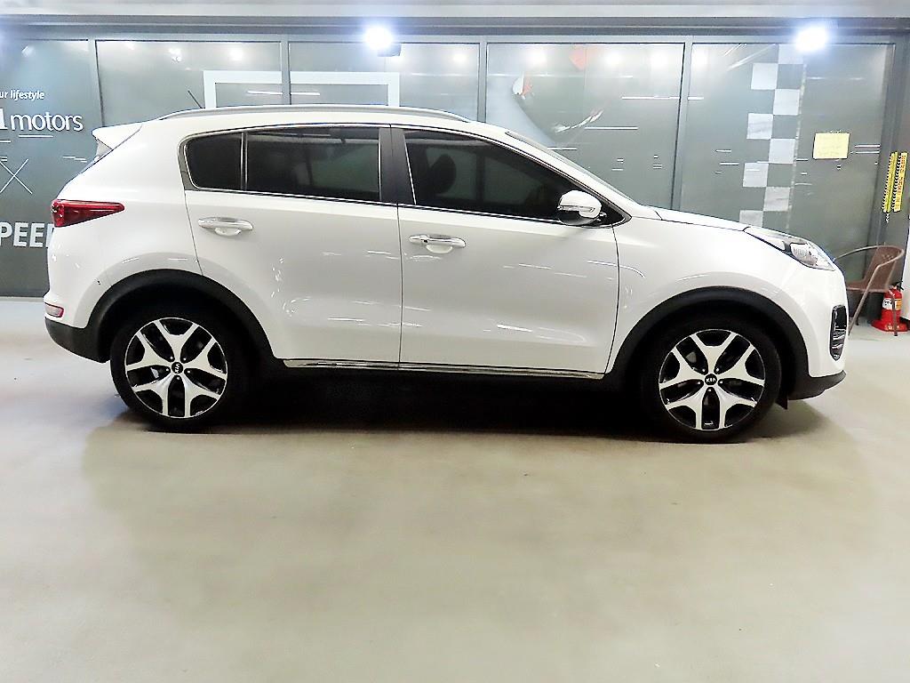 KIA Sportage - Vista 3