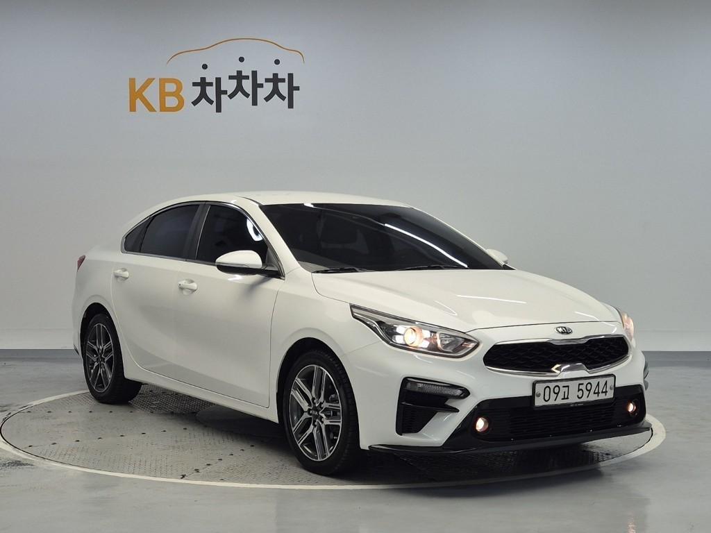 KIA K3 - Vista 4