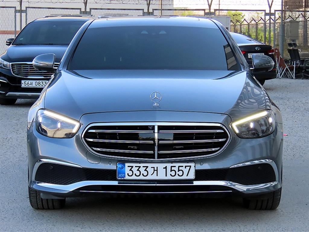 Mercedes Benz E class 2021 Gris - Importación desde Corea - HF Imports Iquique - Foto 1