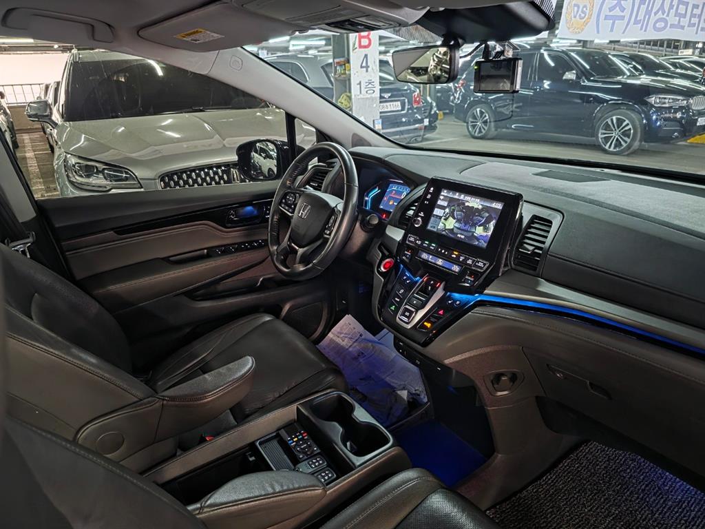 Honda Odyssey - Vista 8