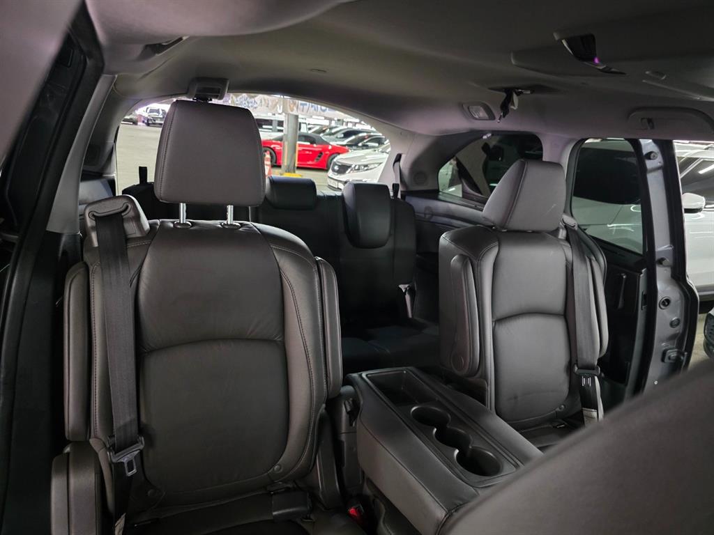 Honda Odyssey - Vista 11