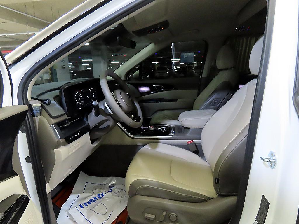 KIA Carnival - Vista 6