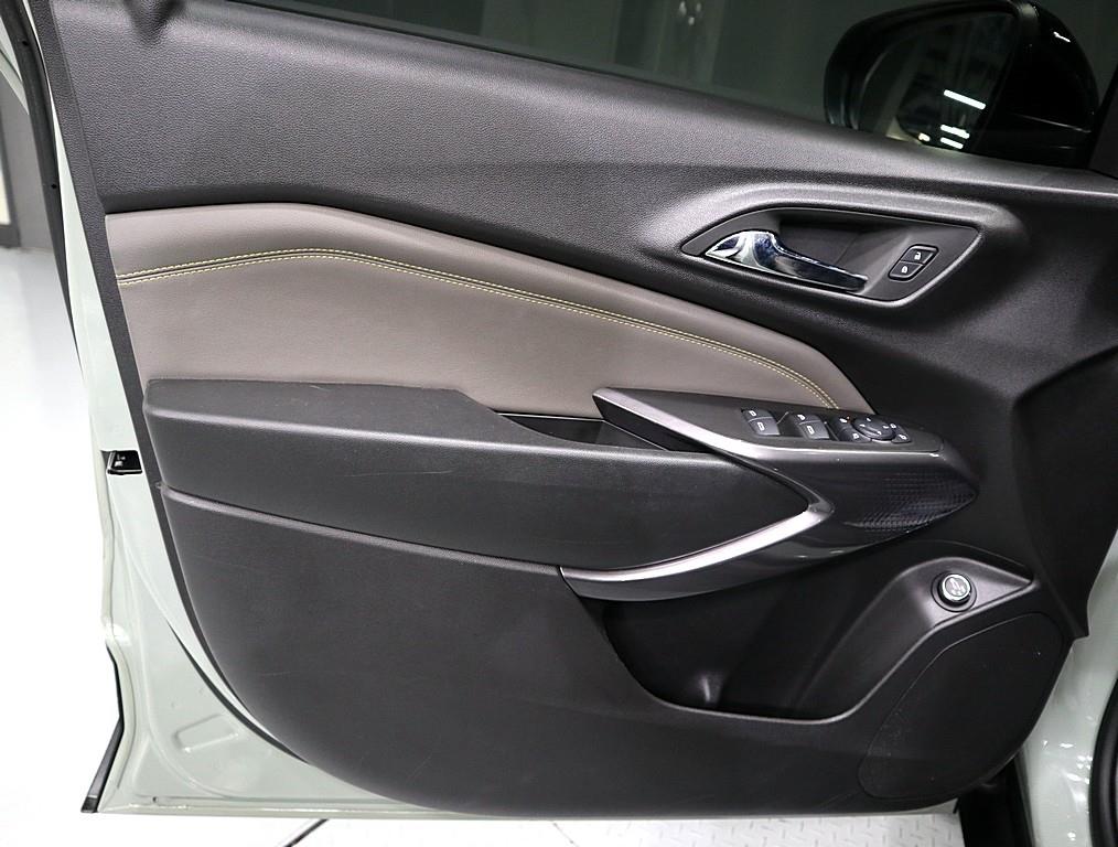 Chevrolet Trax - Vista 8