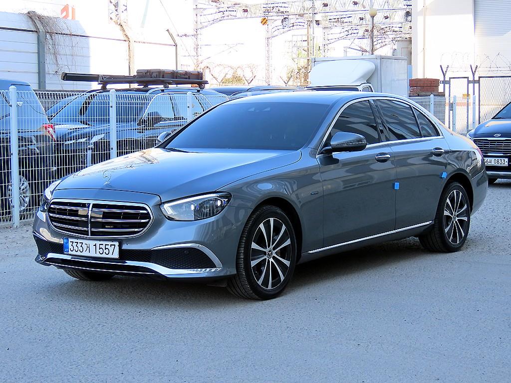 Mercedes Benz E class - Vista 2