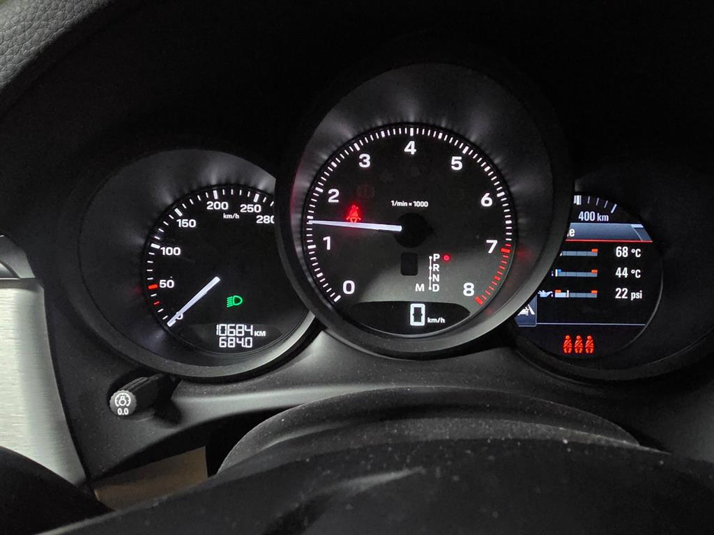 Porsche Macan - Vista 11