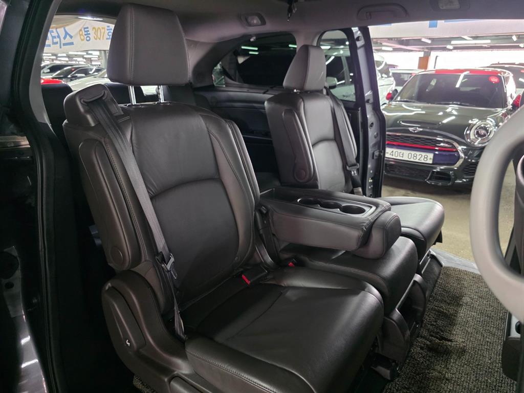 Honda Odyssey - Vista 12