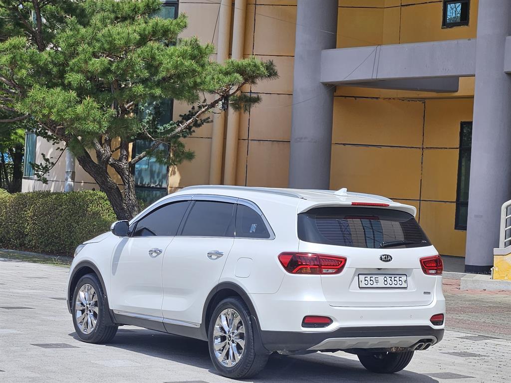 KIA Sorento - Vista 6