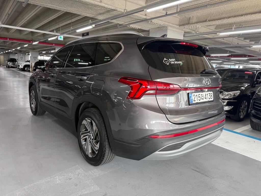 HYUNDAI Santa Fe - Vista 5