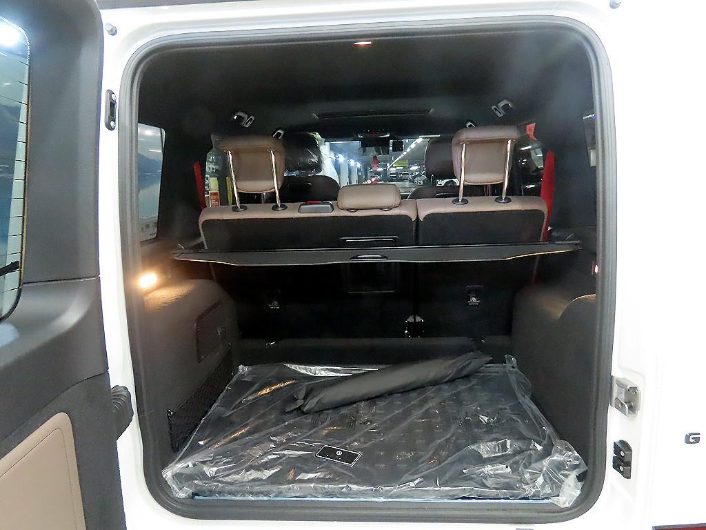 Mercedes Benz G Class (G Wagen) 2024 Blanco - Importación desde Corea - HF Imports Iquique - Foto 17