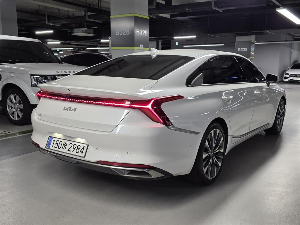 KIA K8 - Vista 5
