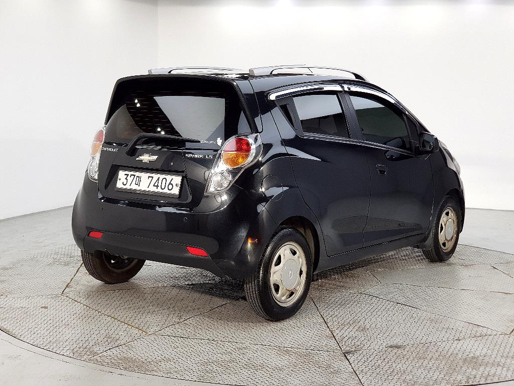 Chevrolet Spark - Vista 4
