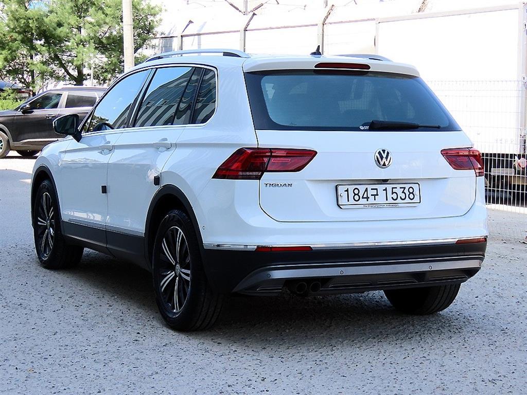 Volkswagen Tiguan - Vista 3