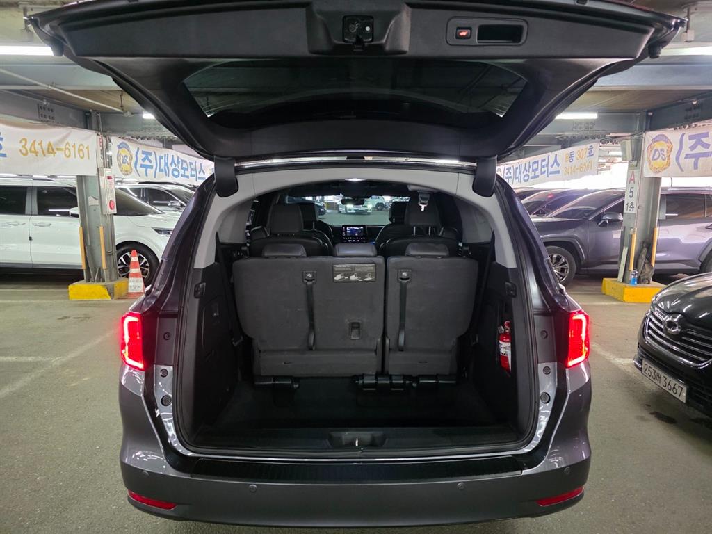 Honda Odyssey 2020 Gris - Importación desde Corea - HF Imports Iquique - Foto 13