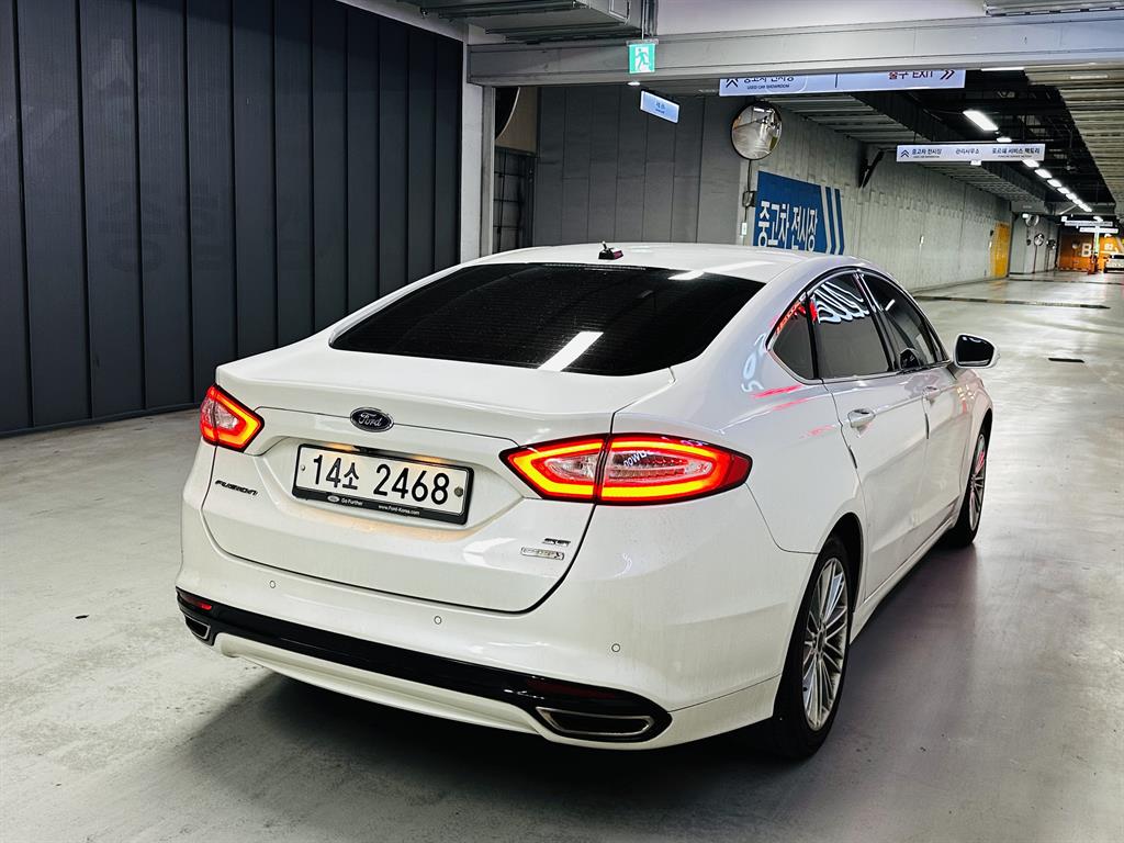 Ford Fusion - Vista 4