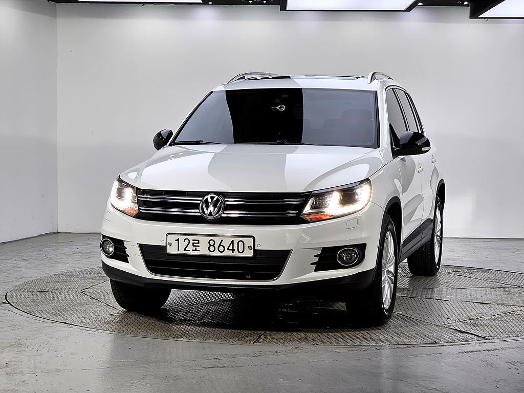 Volkswagen Tiguan - Vista 2