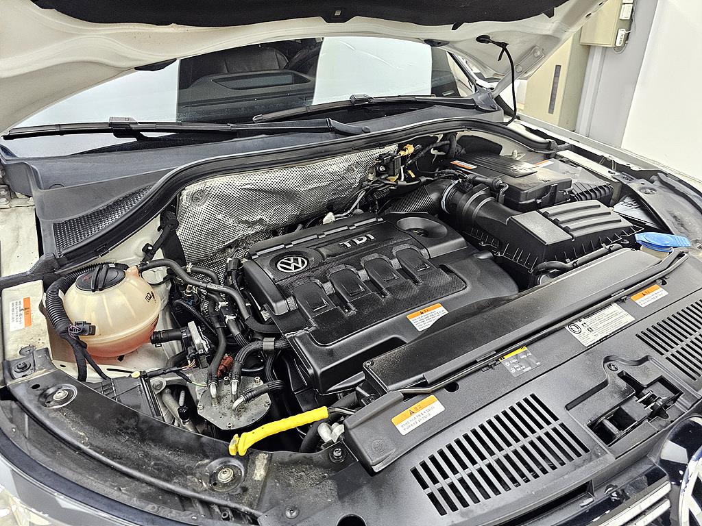 Volkswagen Tiguan - Vista 6