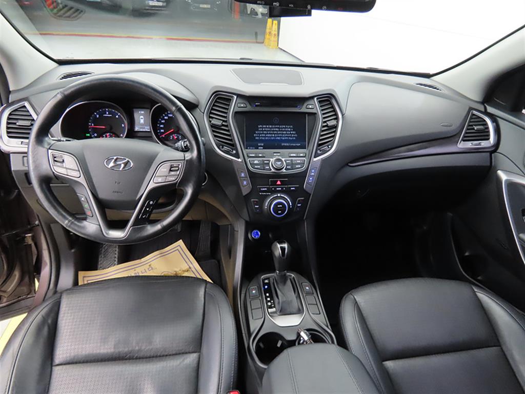 HYUNDAI Santa Fe - Vista 7