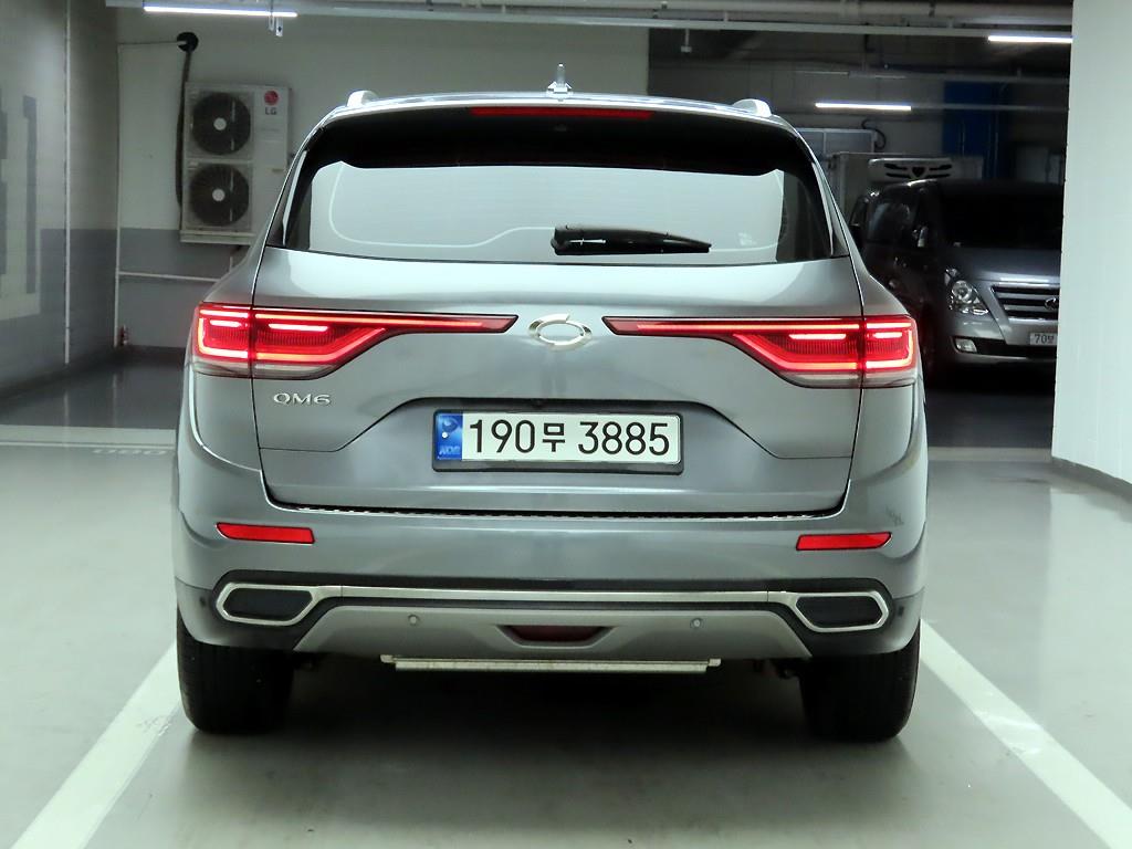 SAMSUNG QM6 - Vista 3