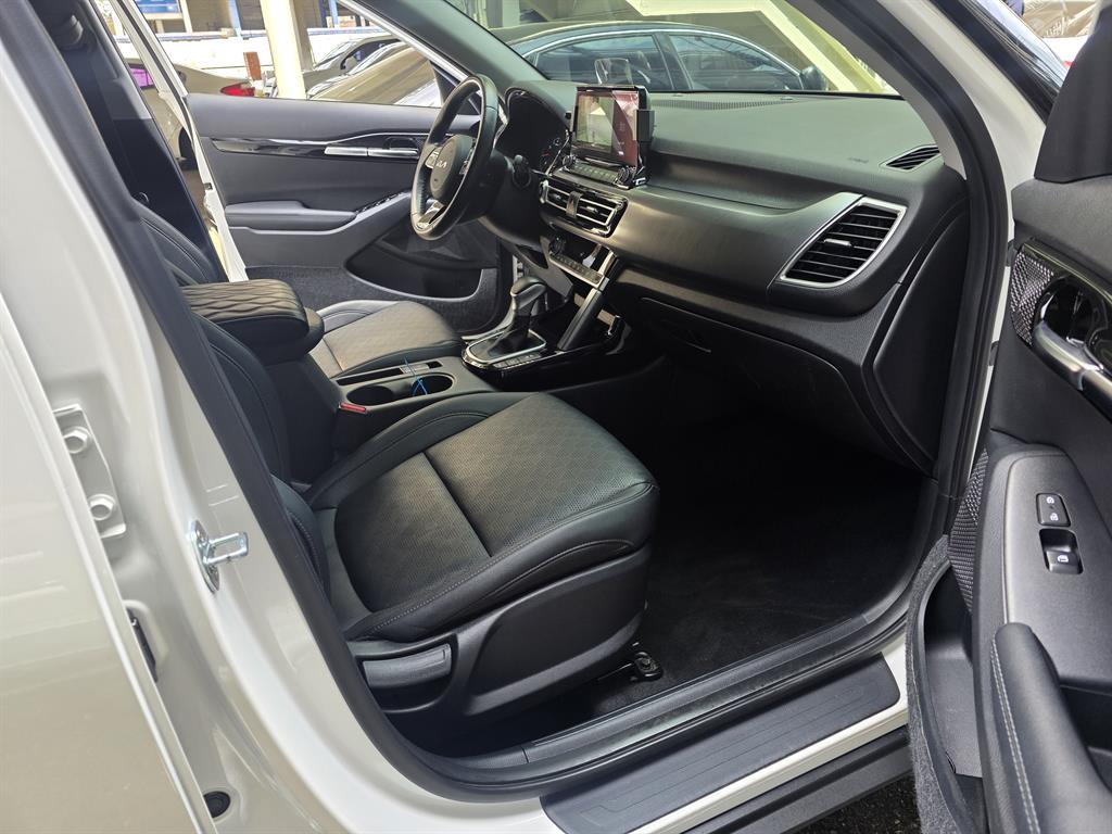 KIA Seltos - Vista 11