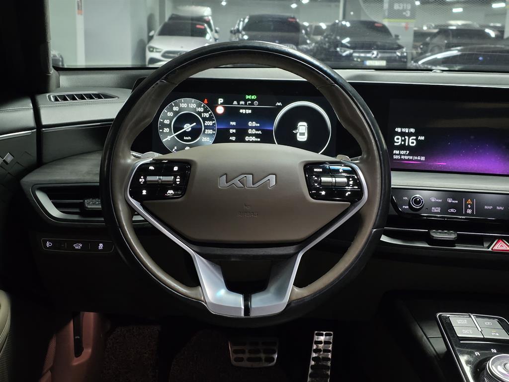 KIA K8 - Vista 7