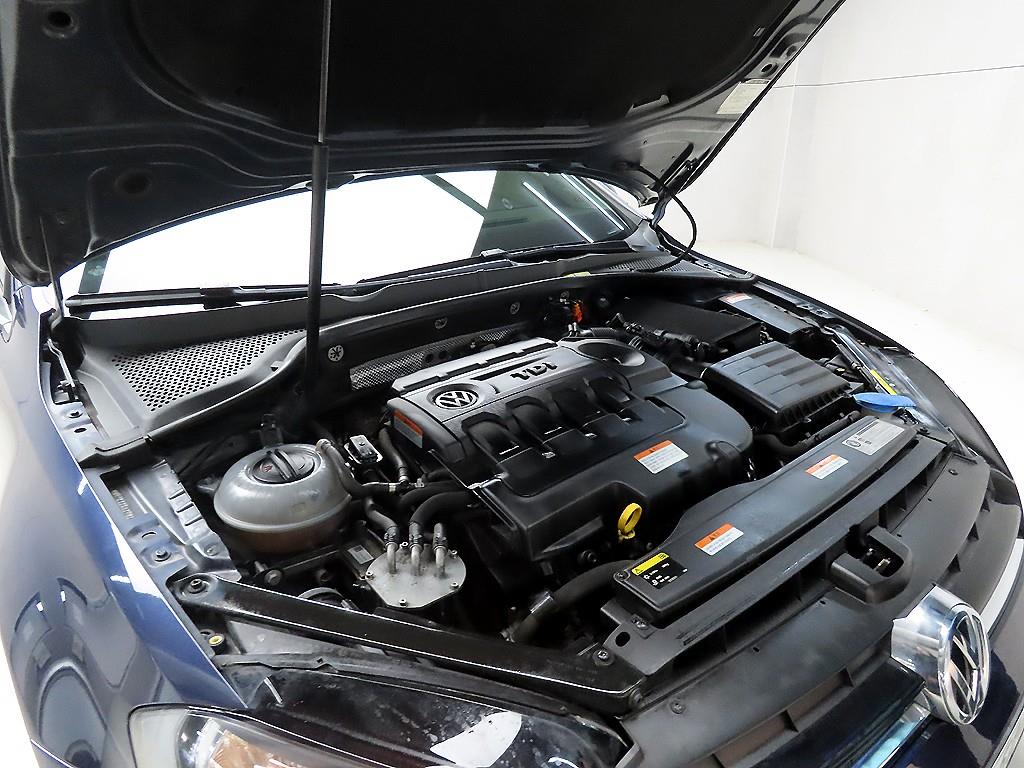 Volkswagen Golf 2014 Azul - Importación desde Corea - HF Imports Iquique - Foto 19