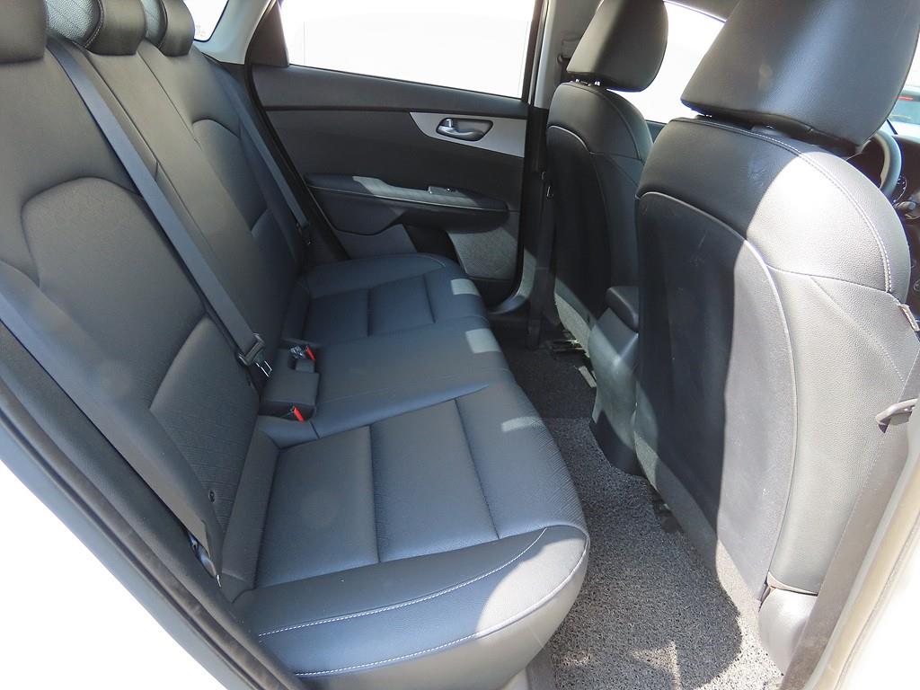 KIA K3 - Vista 7