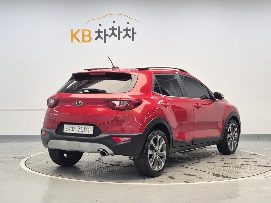 KIA Stonic - Vista 3