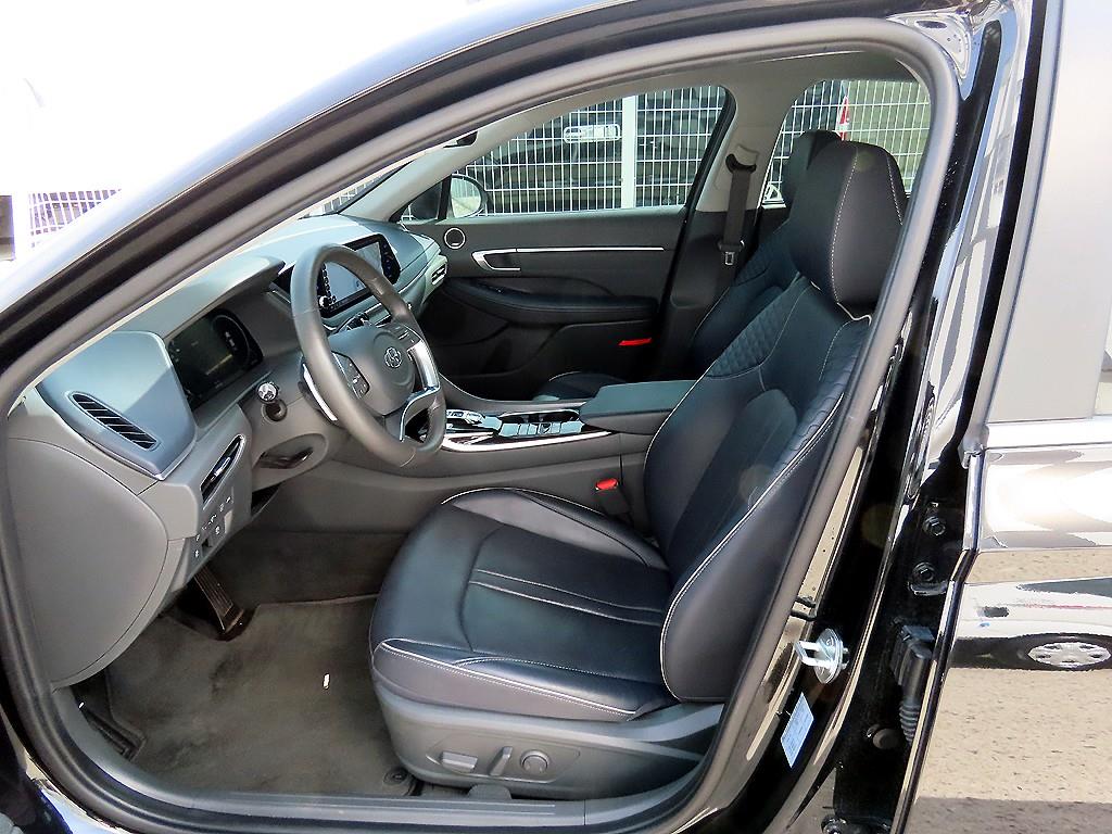 HYUNDAI Sonata - Vista 5