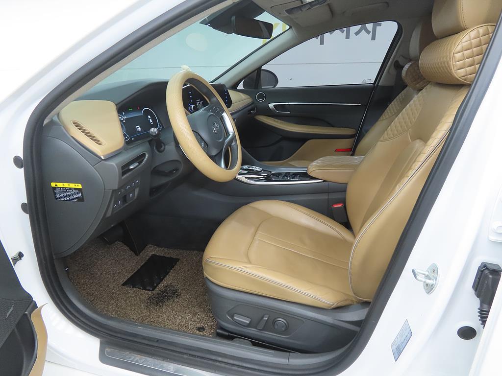 HYUNDAI Sonata - Vista 5