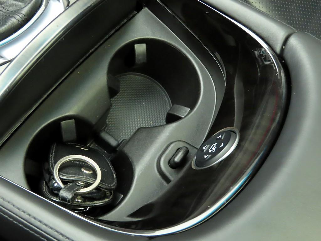 HYUNDAI Grandeur - Vista 11