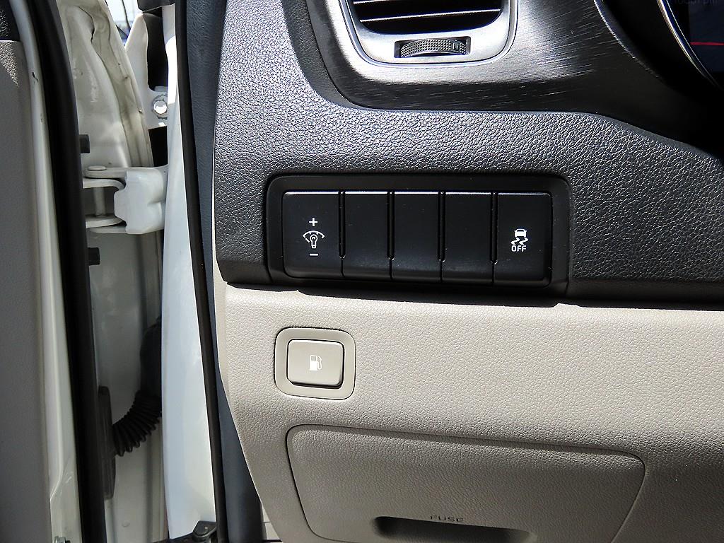 KIA Carnival 2019 Blanco - Importación desde Corea - HF Imports Iquique - Foto 13