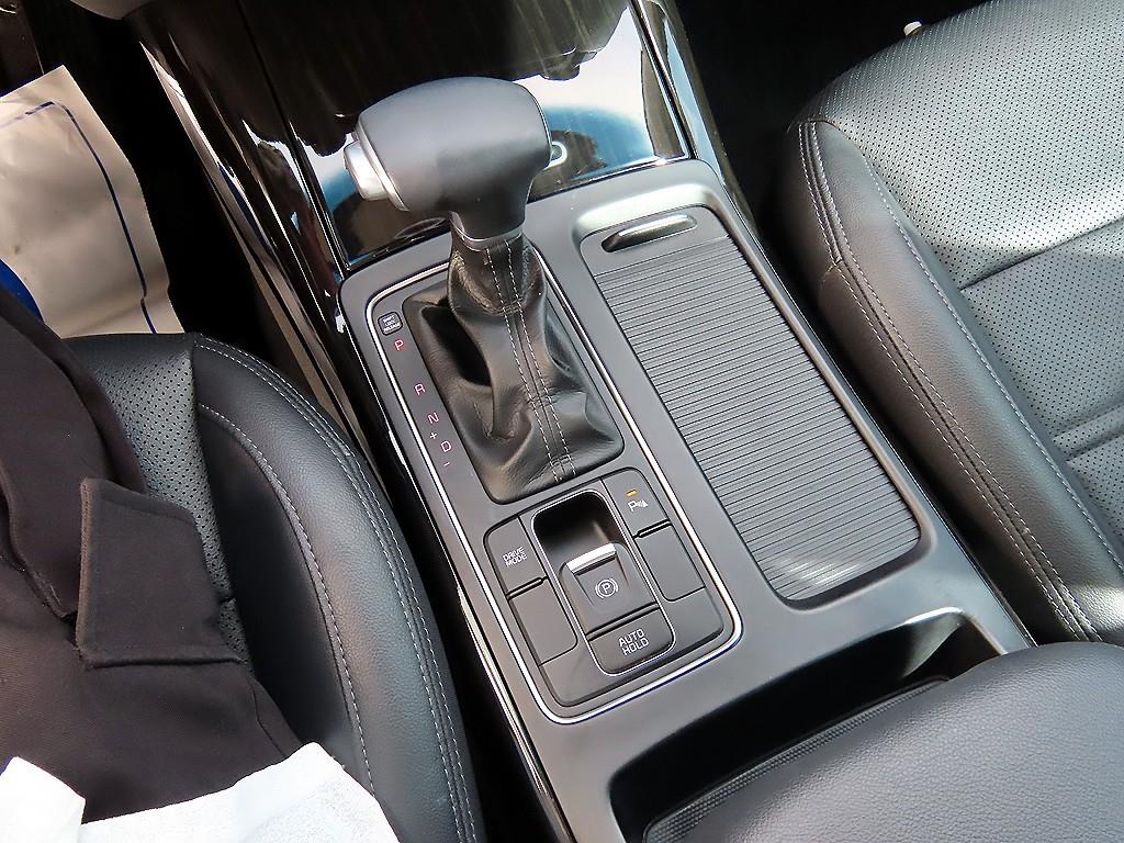 KIA Sorento - Vista 10