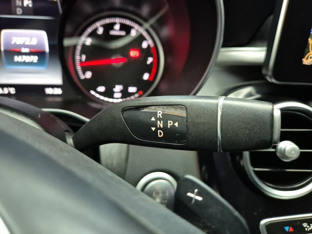 Mercedes Benz C Class - Vista 8