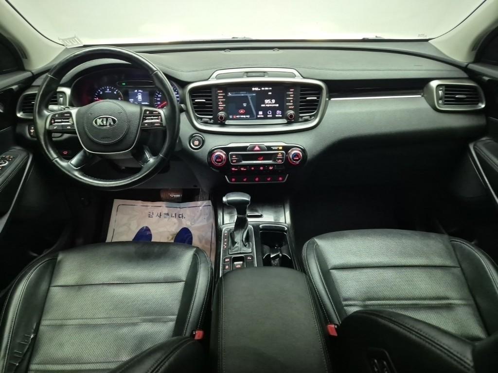 KIA Sorento - Vista 7