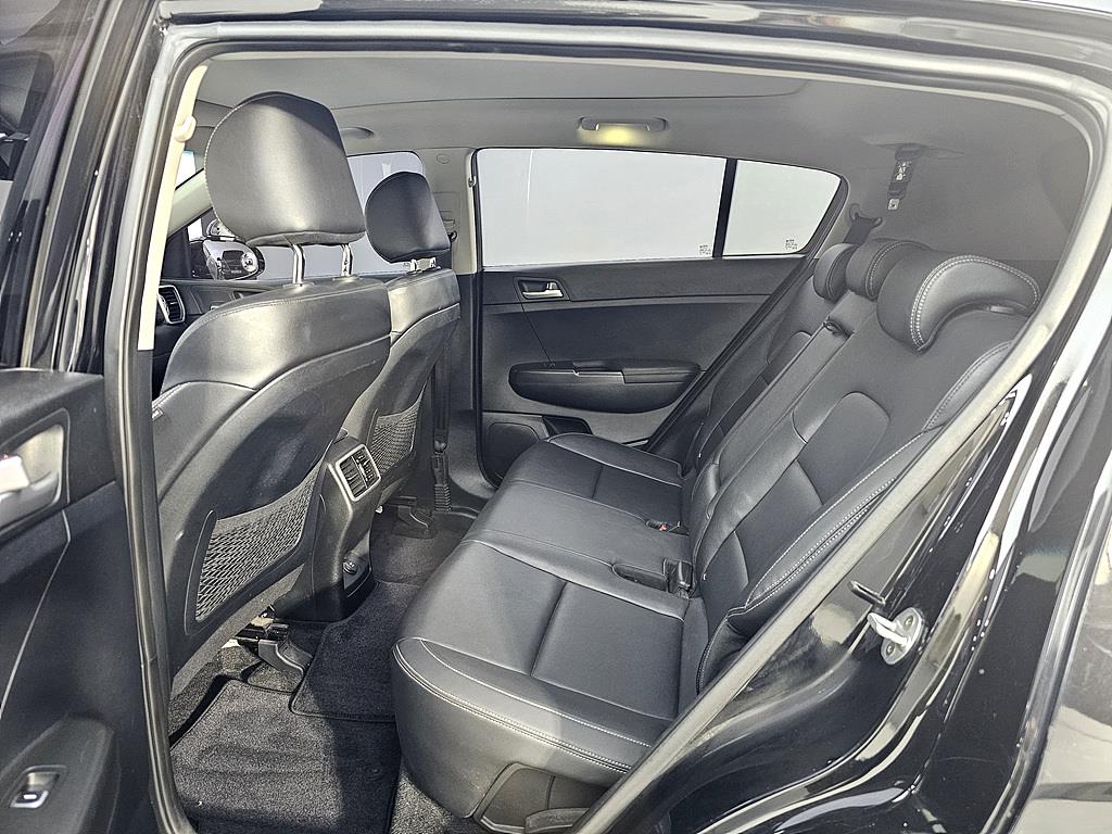 KIA Sportage - Vista 9