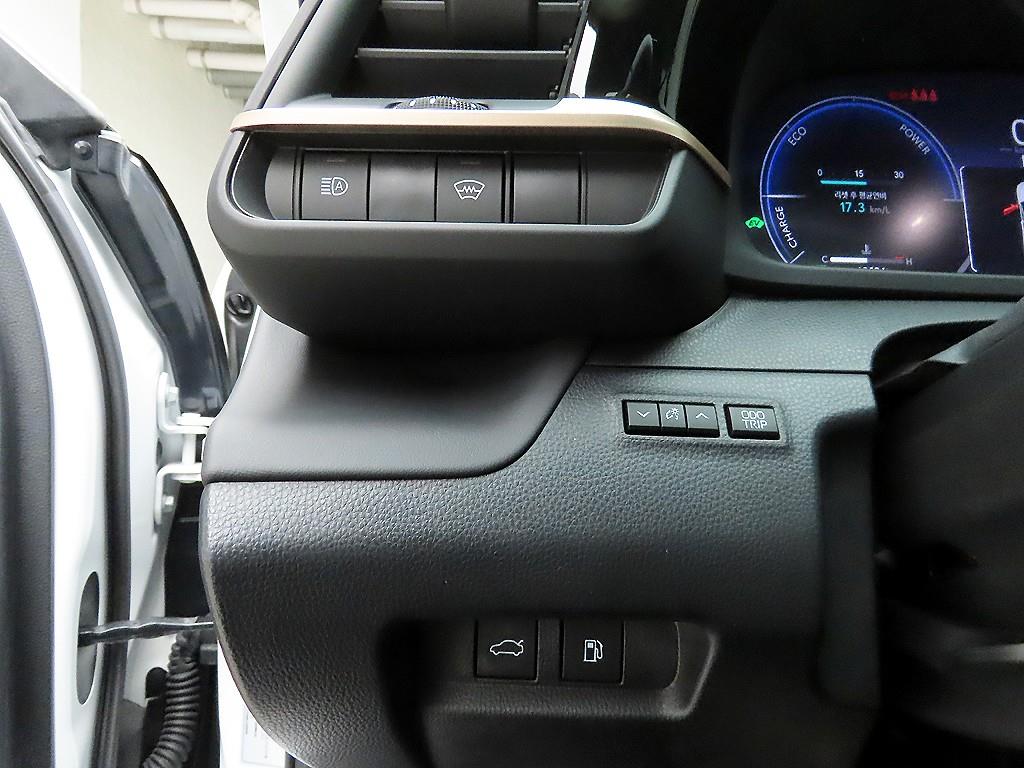 Toyota Crown - Vista 11