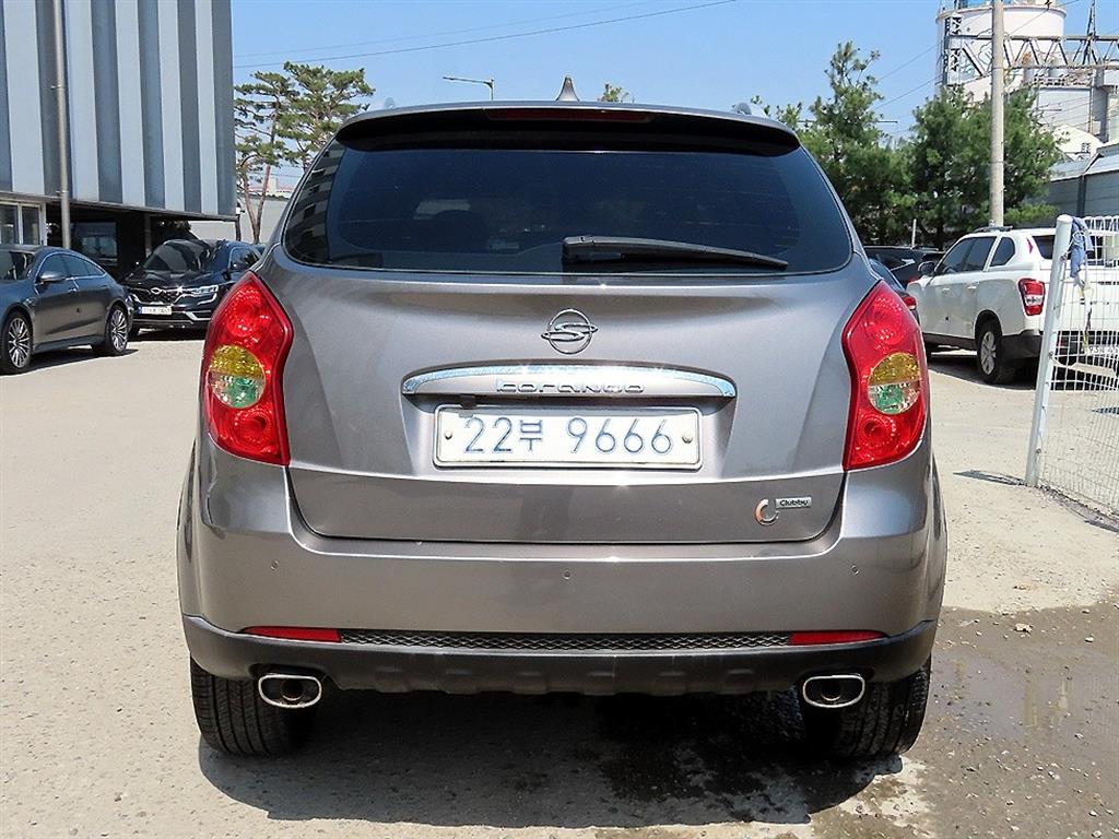 Ssangyong Korando - Vista 4