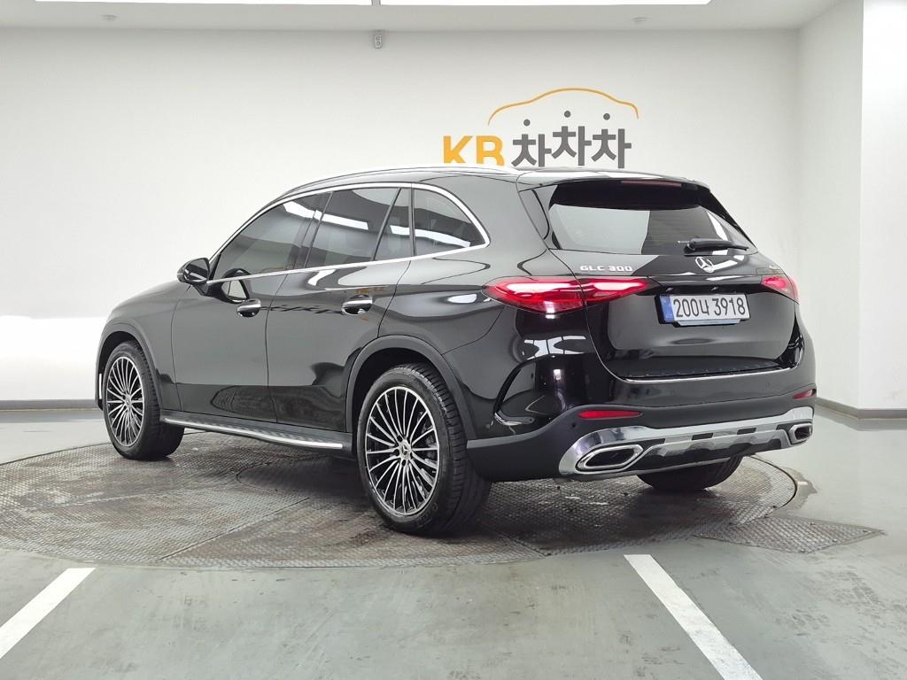 Mercedes Benz GLC Class - Vista 3