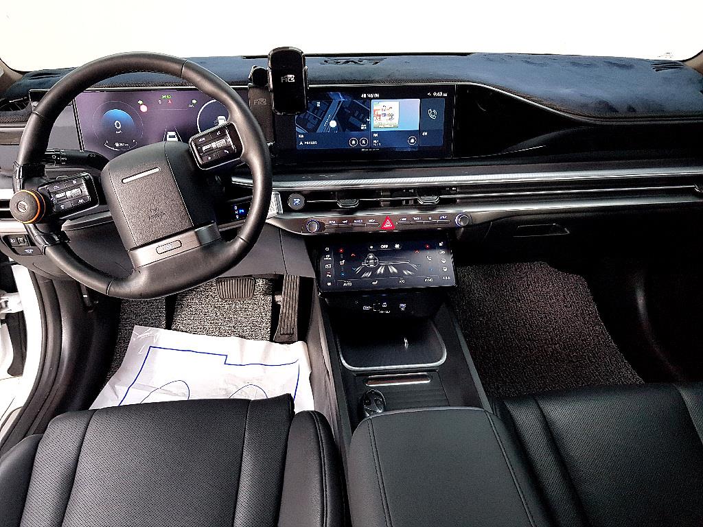 HYUNDAI Grandeur - Vista 5