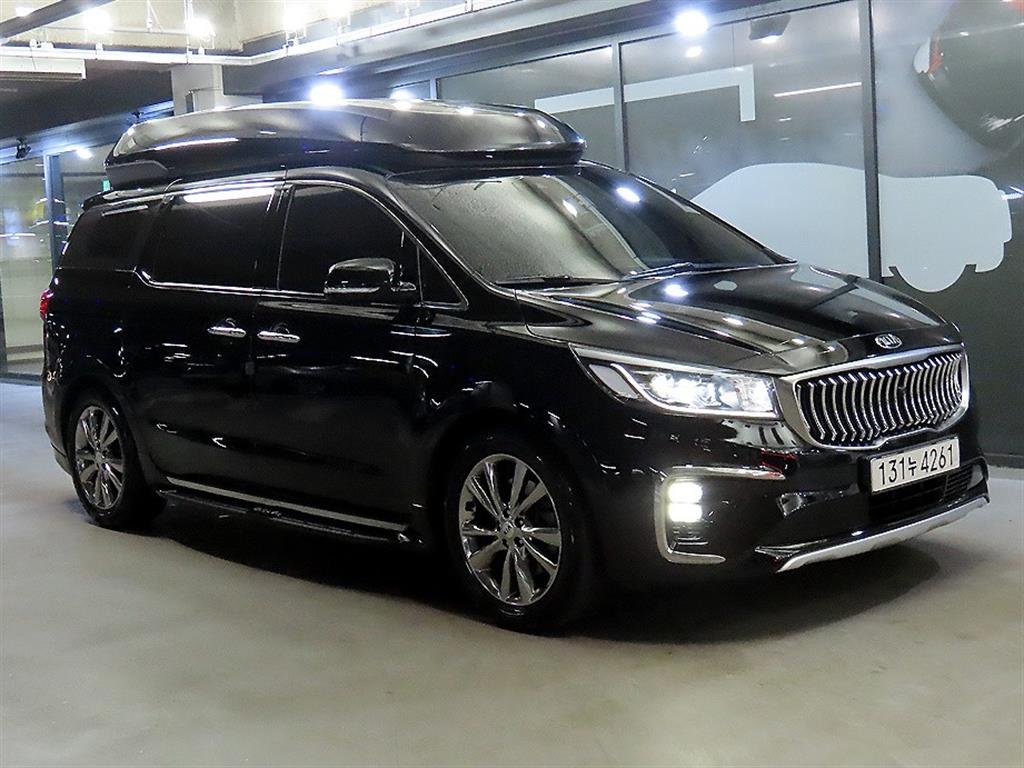KIA Carnival 2019 Negro - Importación desde Corea - HF Imports Iquique - Foto 1