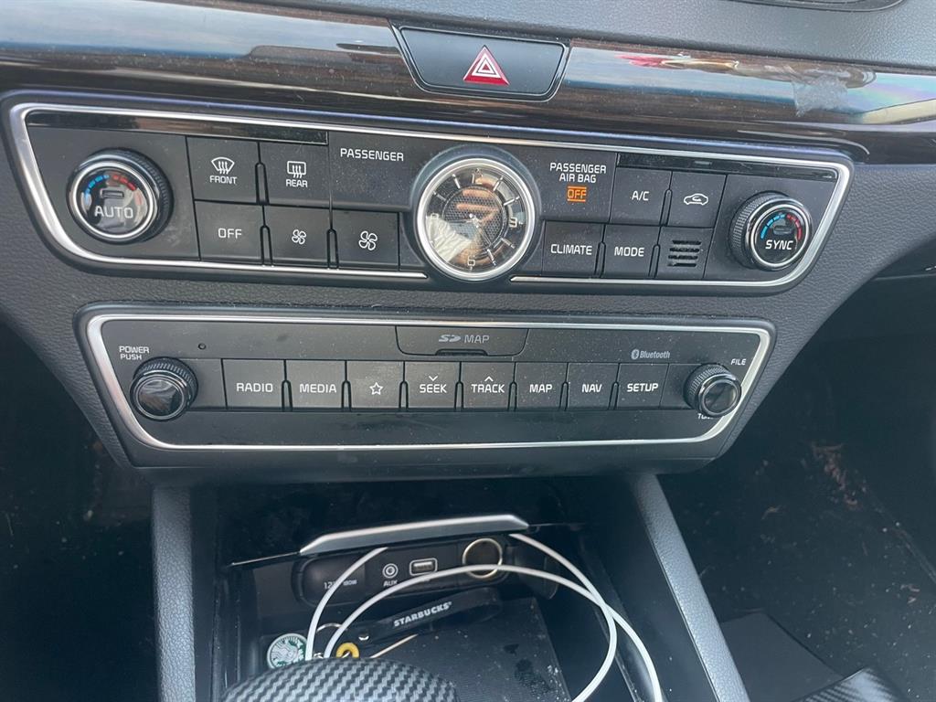 KIA K7 - Vista 11