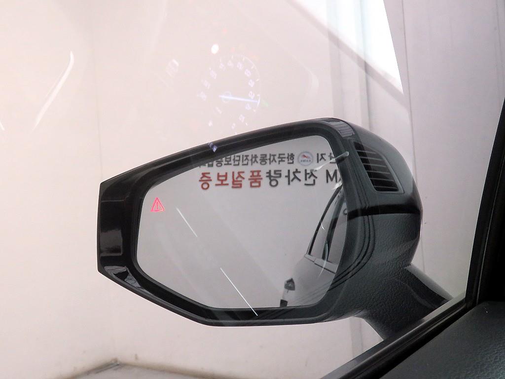 KIA K8 - Vista 5