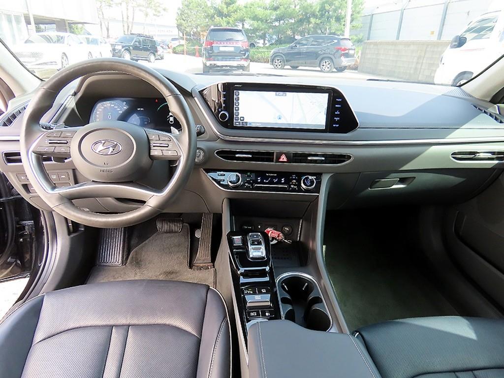 HYUNDAI Sonata - Vista 7