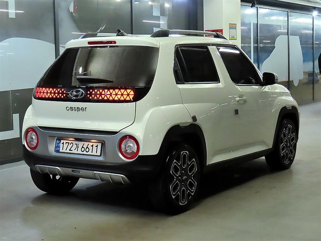HYUNDAI Casper - Vista 4