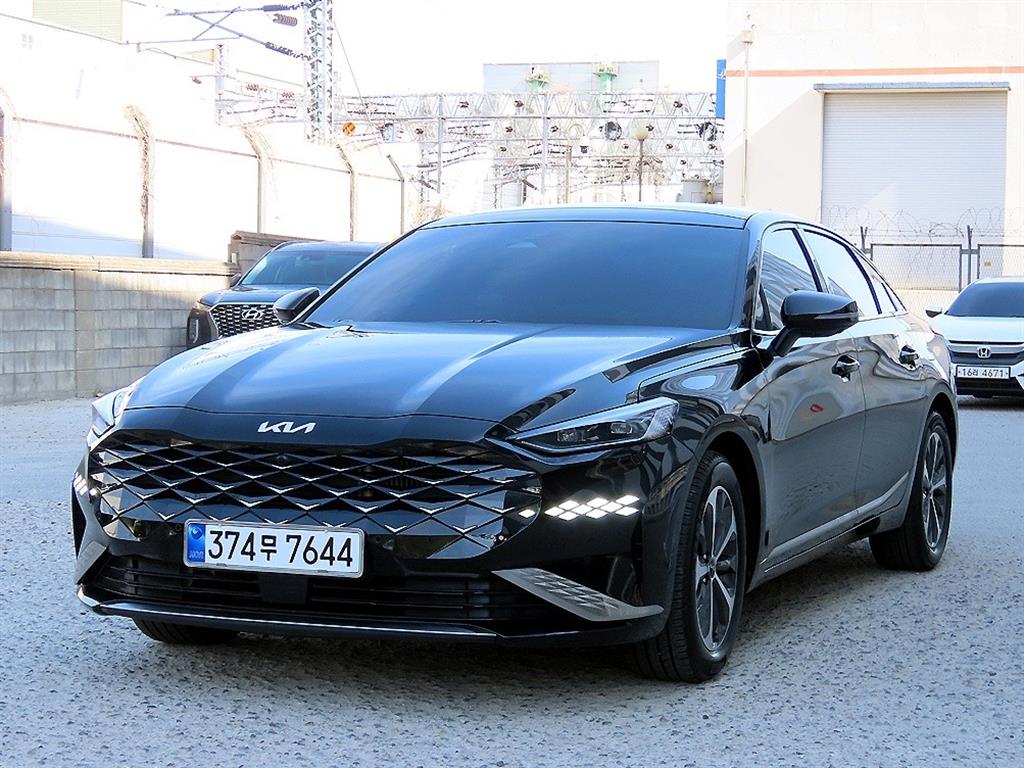 KIA K8 - Vista 2