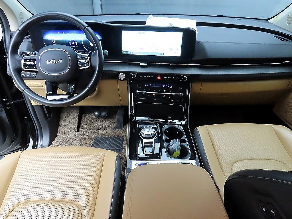 KIA Carnival - Vista 7